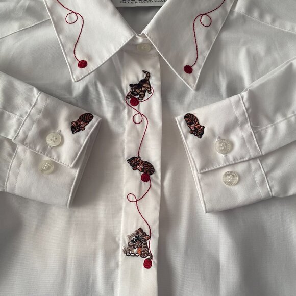 Vintage 1990s NWOT Kitten Embroidered Long Sleeve Button Down Shirt - Picture 2 of 11